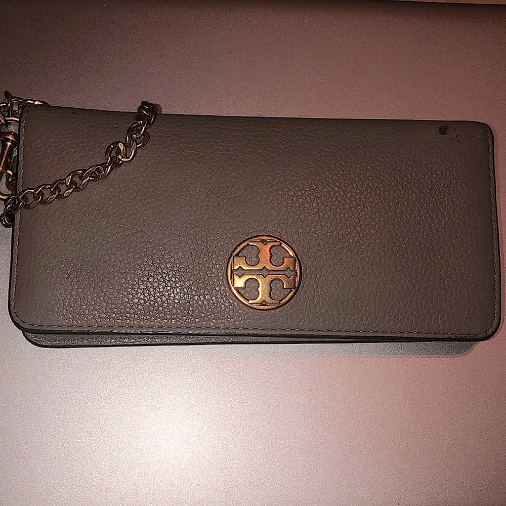Tory Burch wristlet wallet genuine leather .